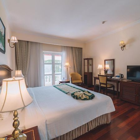 Saigon Dalat Hotel Екстер'єр фото