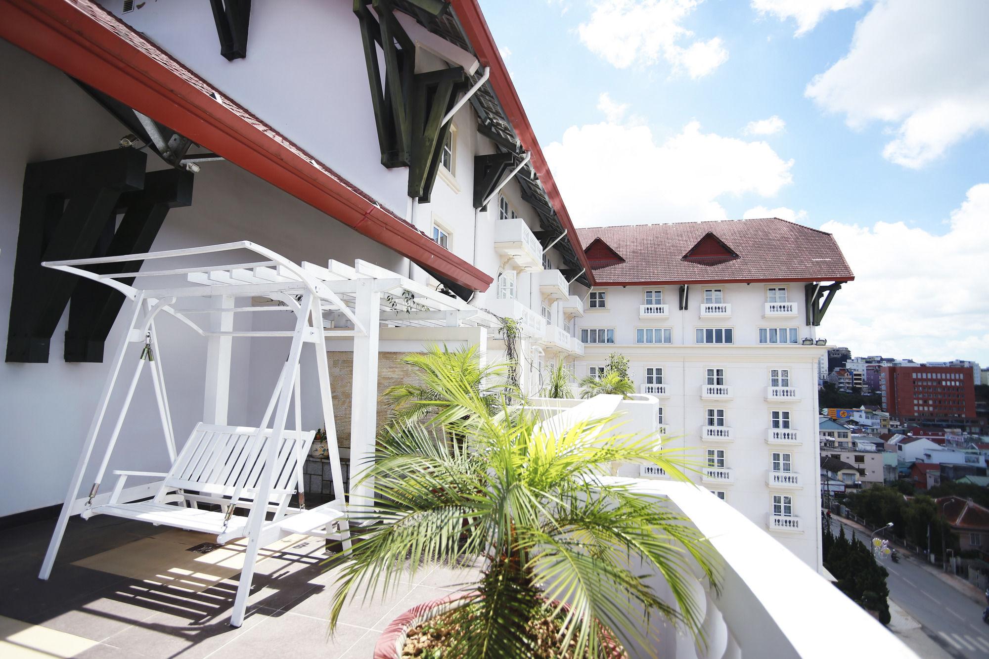 Saigon Dalat Hotel Екстер'єр фото