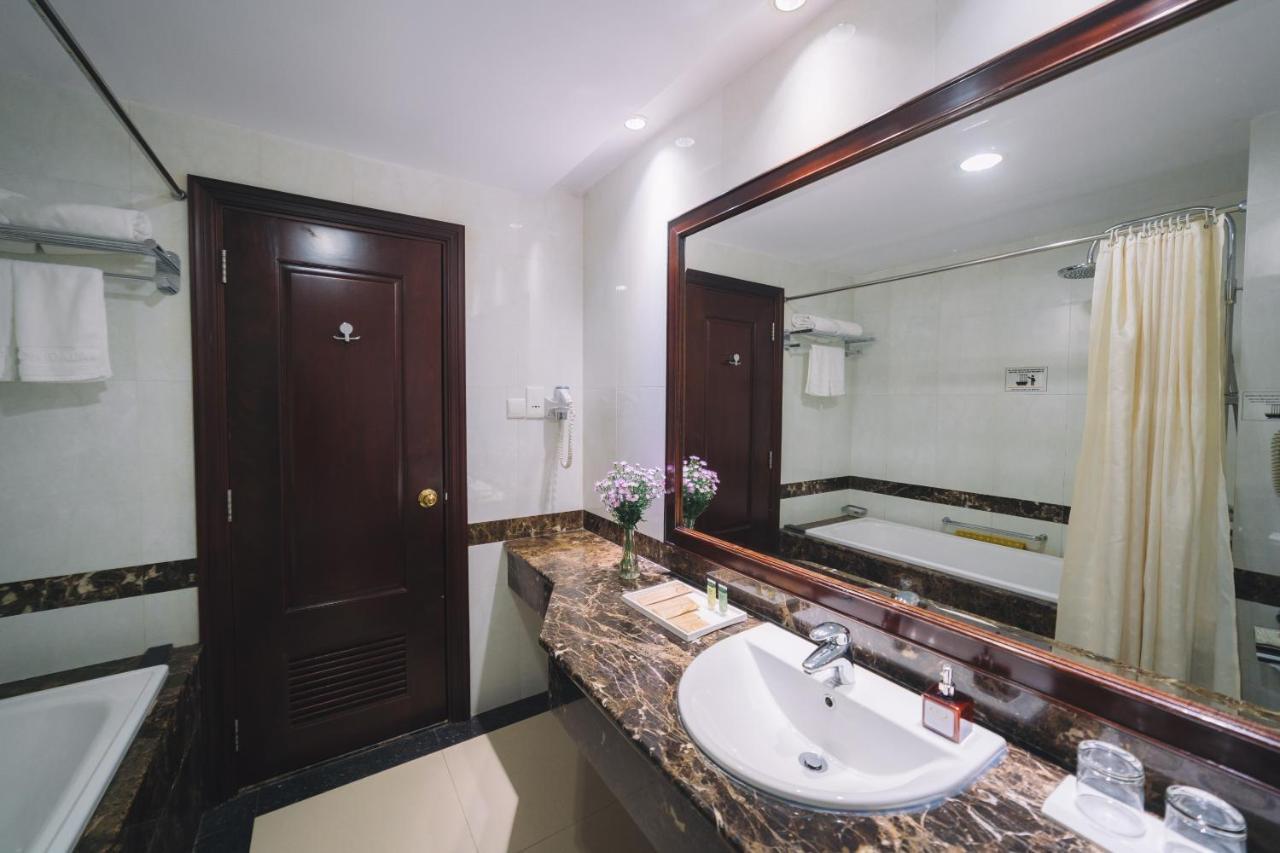 Saigon Dalat Hotel Екстер'єр фото
