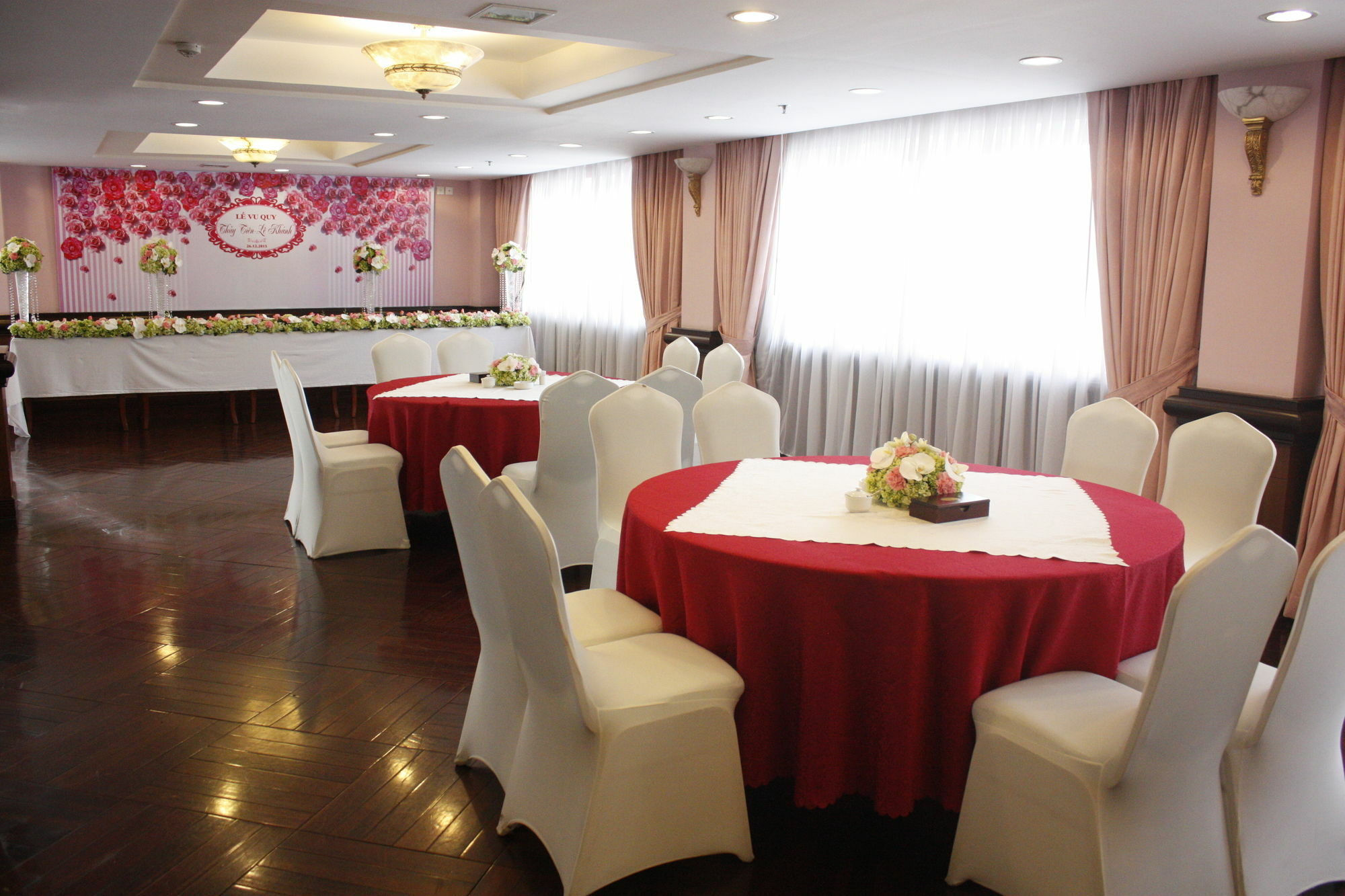 Saigon Dalat Hotel Екстер'єр фото