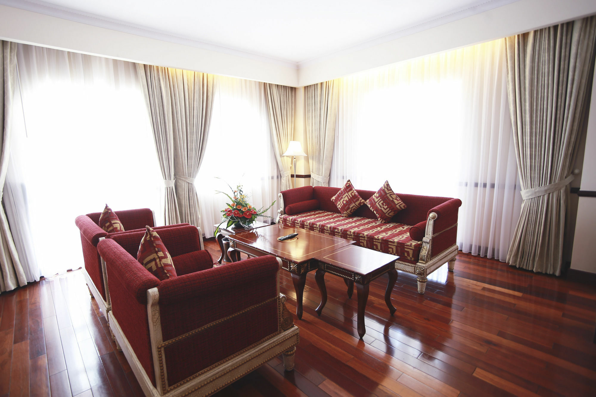 Saigon Dalat Hotel Екстер'єр фото
